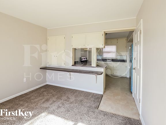 5th image of 1103 Orchard Ave