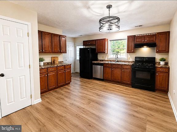 5th image of 12431 El Segunda Ln