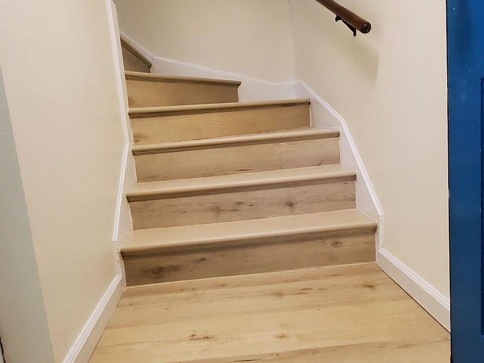 1st image of 2032 Revere Ave