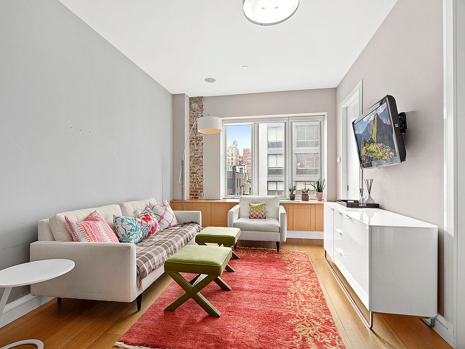 1st image of 159 W 24th St APT 6D