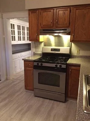 1627 S Carrollton Ave — Photo 6