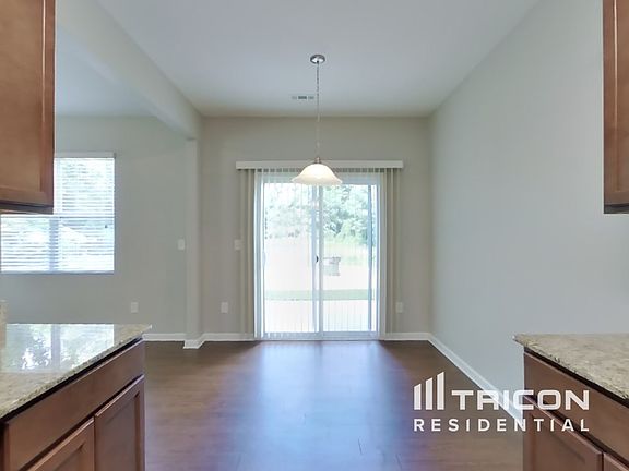 4th image of 2066 Aragon Ln