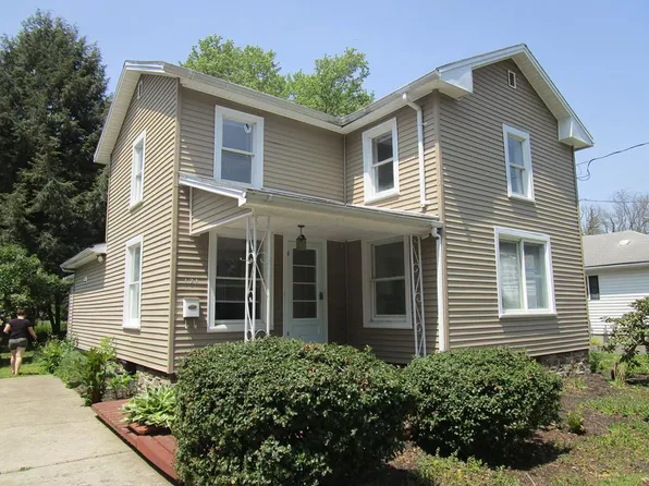 121 N Academy St, Mansfield, PA 16933