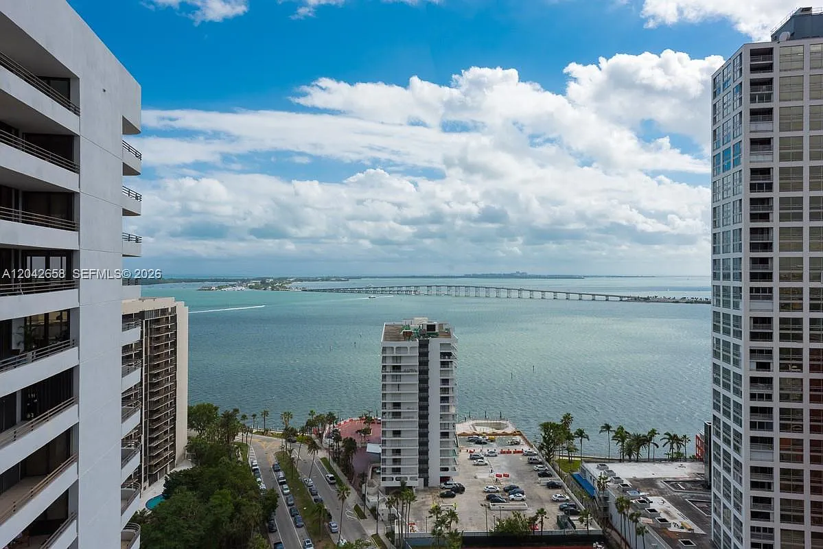 Echo Brickell Condo — Photo 3