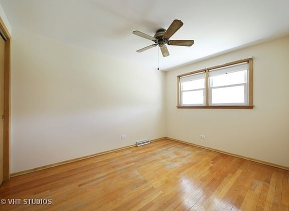 5th image of 741 Barton Dr