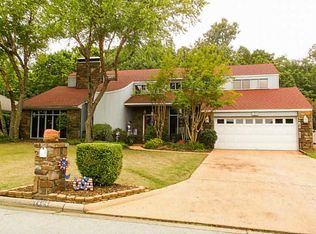 1404 Oak Knolls Cir, Fort Smith, AR 72903