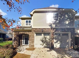 9428 Carneros Creek Rd, Charlotte, NC 28214