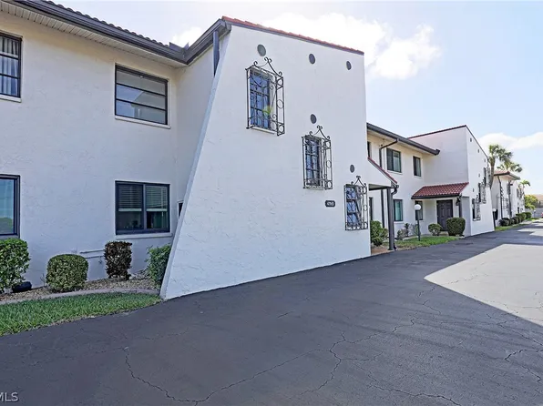4711 Santa Barbara Blvd #4, Cape Coral, FL 33914