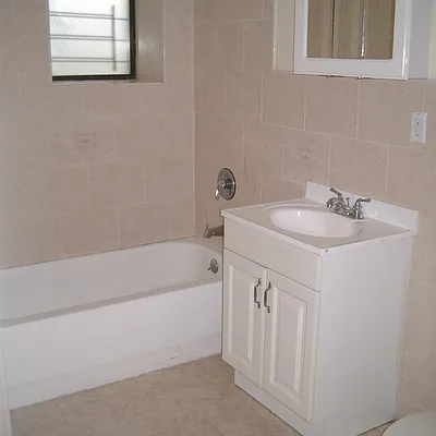 Rented by Nooklyn NYC LLC | media 30