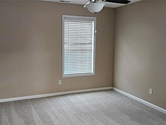 5th image of 810 Metropolitan Pkwy SW