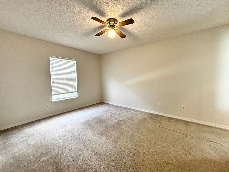 312 Turtle Dove Dr — Photo 13