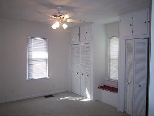 3rd image of 210 N Blair St