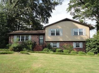 703 Creekview Dr, Pelham, AL 35124