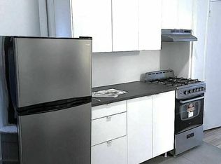 320 E 59th St APT 4, New York, NY 10022