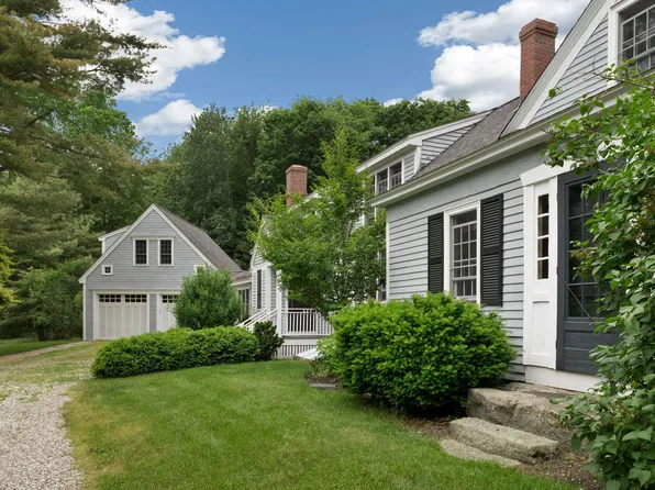 390 Cole Road, Kennebunk, ME 04043