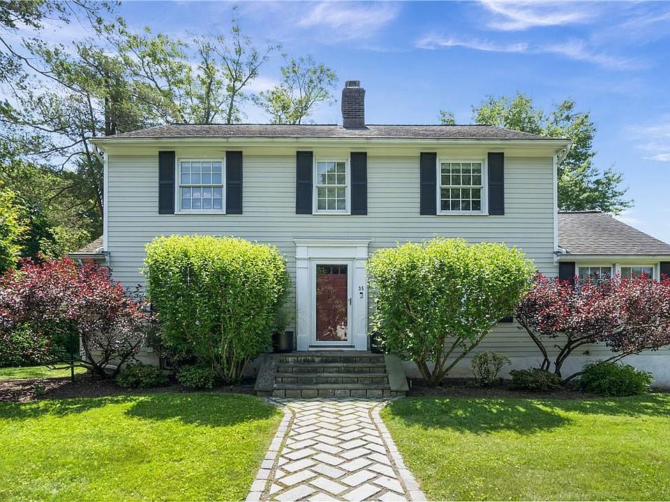 1st image of 35 Earlwoode Drive