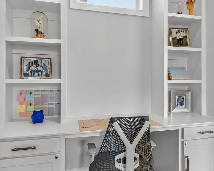210 Lookout Rdg — Photo 32