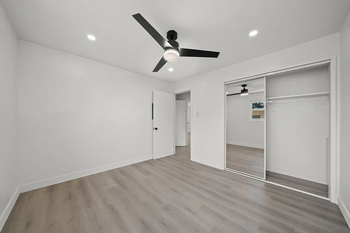 Building Photo - 3444 E Wilton St #3