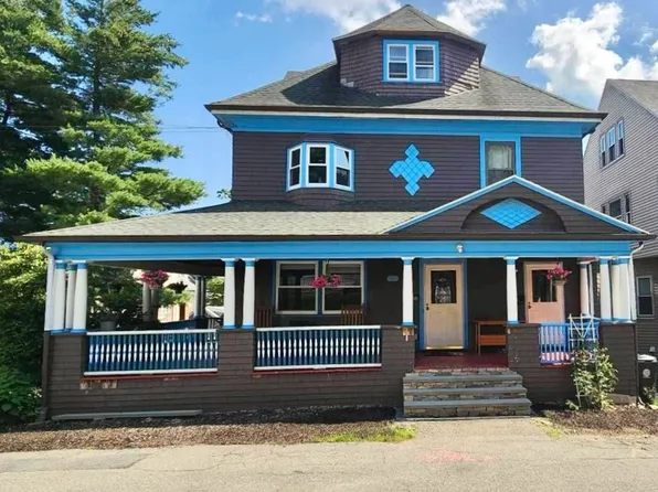 12 Oak Ter, Malden, MA 02148