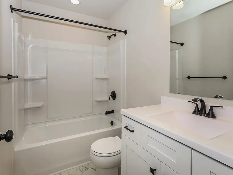 1835 Kingfisher Cir — Photo 19