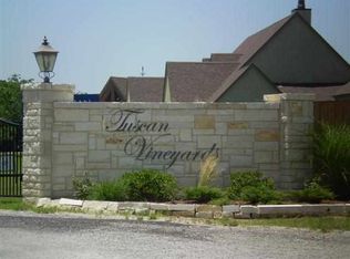 4 Tuscan Rd, Ardmore, OK 73401