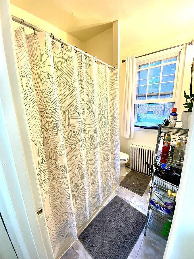 713 Wallace St — Photo 1