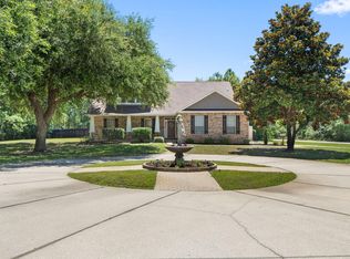 1876 Edgewood Dr, Navarre, FL 32566