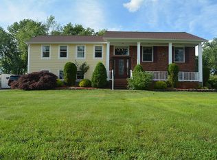6 Green Meadows Rd, Montville, NJ 07045