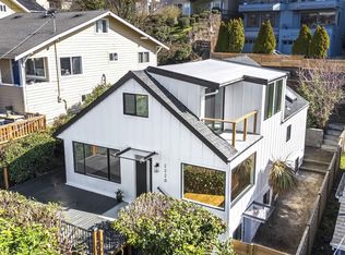 2220 14th Ave W #B, Seattle, WA 98119