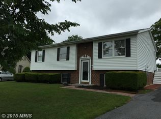 112 Meadowbrooke Pl, Winchester, VA 22602