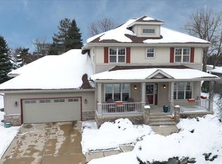 6106 Fredericksburg Ln, Madison, WI 53718