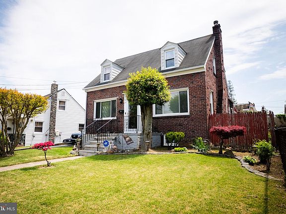 3rd image of 733 Eggleston Cir