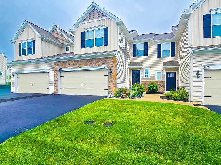 1624 Haralson Dr — Photo 4