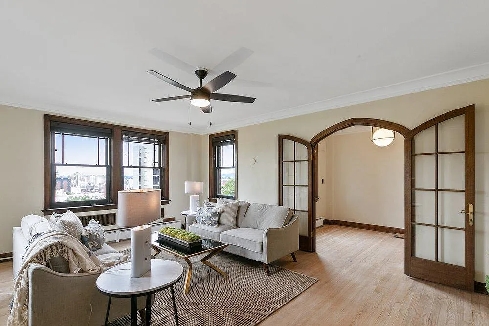 Roosevelt Apartments — Photo 3