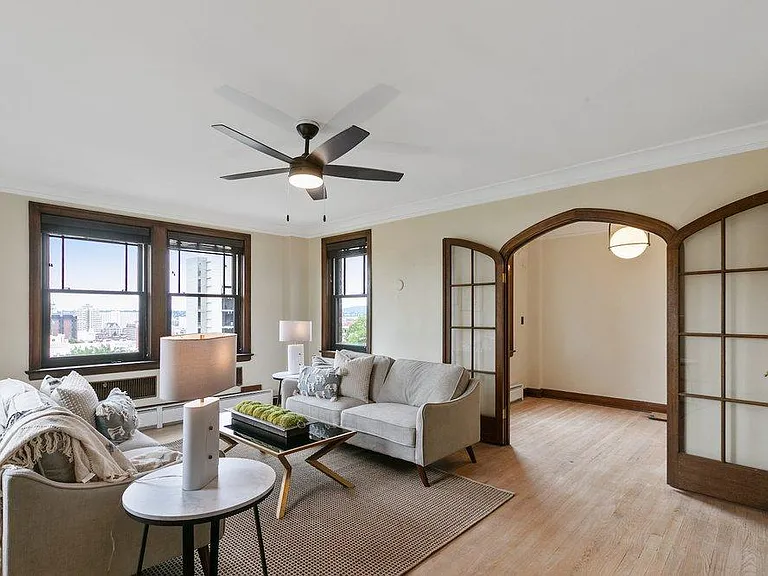 Roosevelt Apartments — Photo 4
