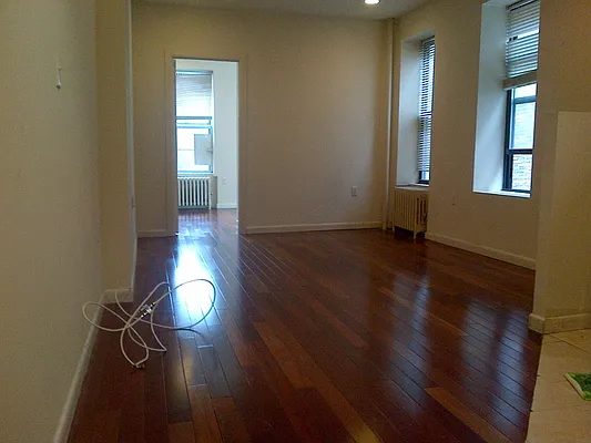 Rented by Meyerson Management | media 12