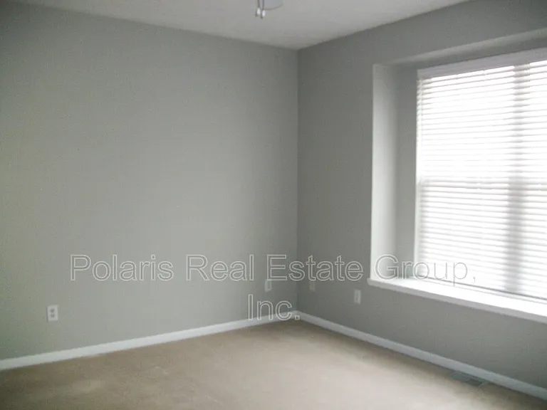 2215 Colfax Ln — Photo 12