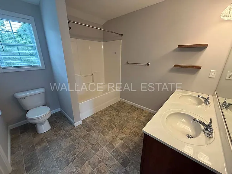 5315 Castle Pines Ln — Photo 11