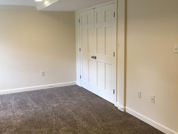 Master Bedroom & Double Closet