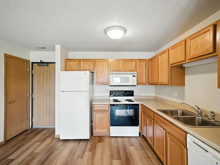 1336 Mayfield Dr #101 — Photo 12