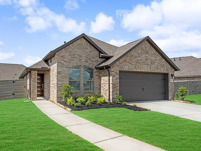 4806 Cedar Butte Ln — Photo 2