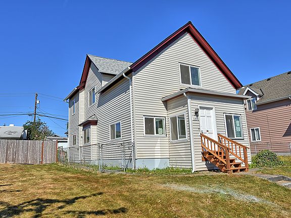 Mountain views- Bay windows