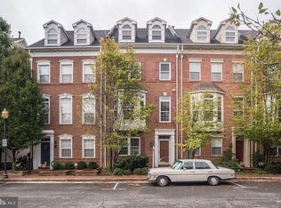 5113 Gardner Dr, Alexandria, VA 22304
