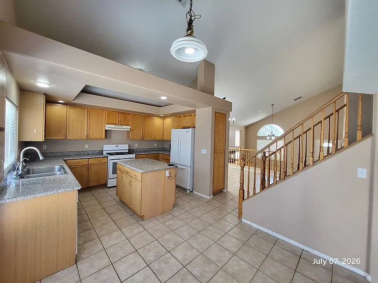 8312 Candlefish Ct — Photo 5