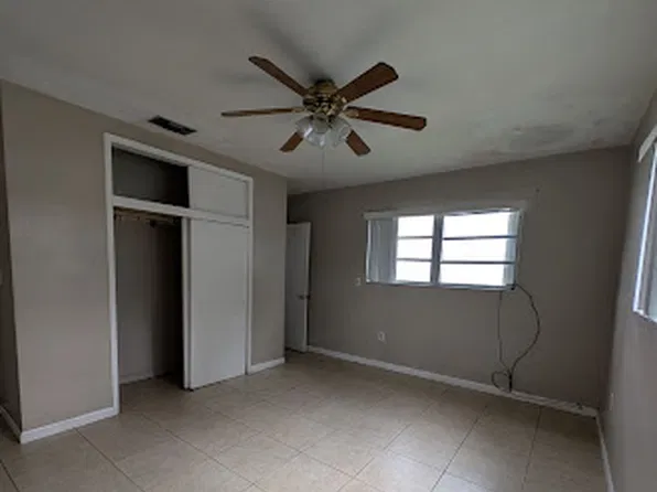 7341 Normandy St, Hollywood, FL 33023