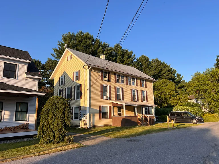 65 School St #3 — Photo 7
