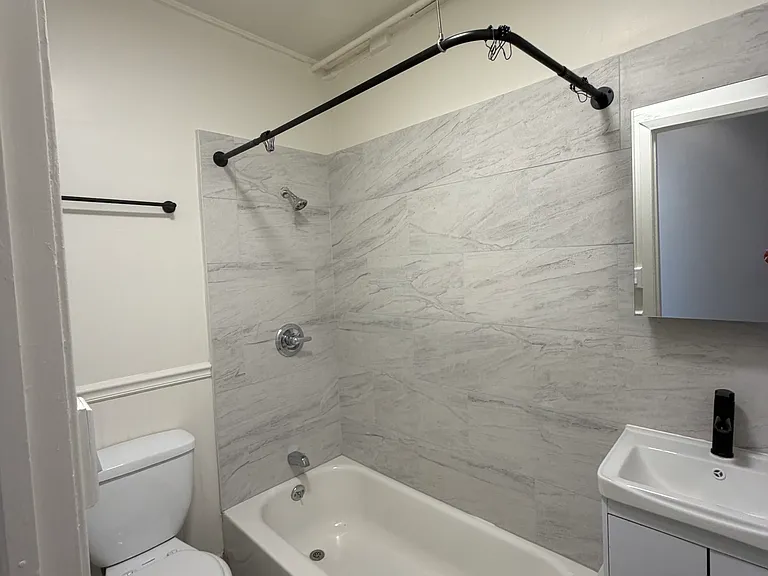 1071 1st Ave #3S — Photo 5