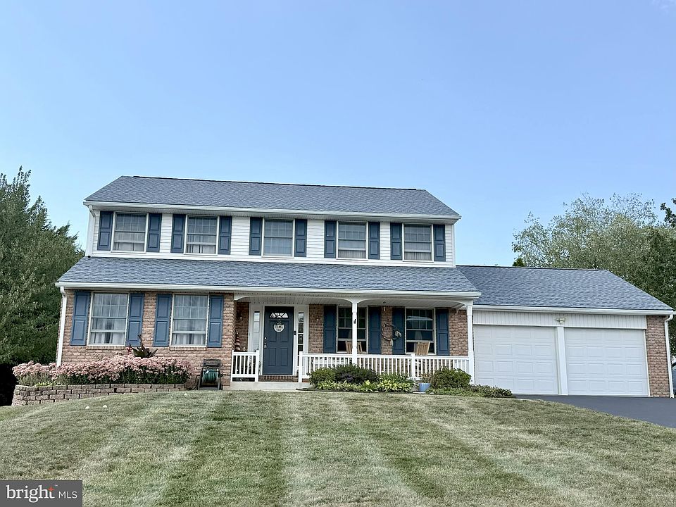 1st image of 2905 Burton Dr