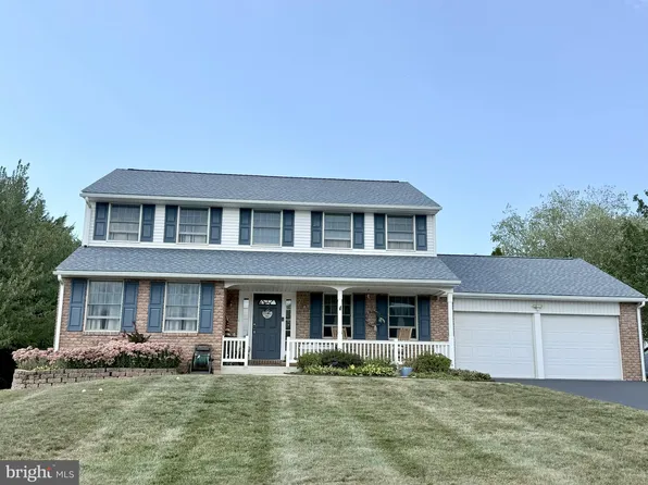 2905 Burton Dr, Gilbertsville, PA 19525
