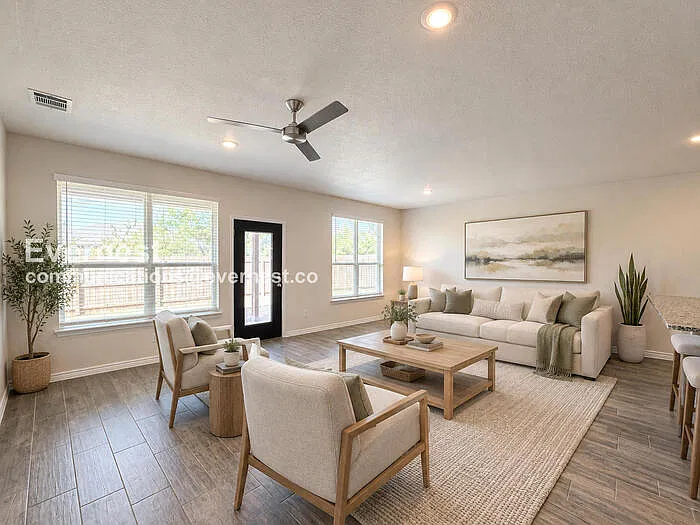 4 bed, 2.0 bath, 1639 sqft, $2,095 — Photo 3